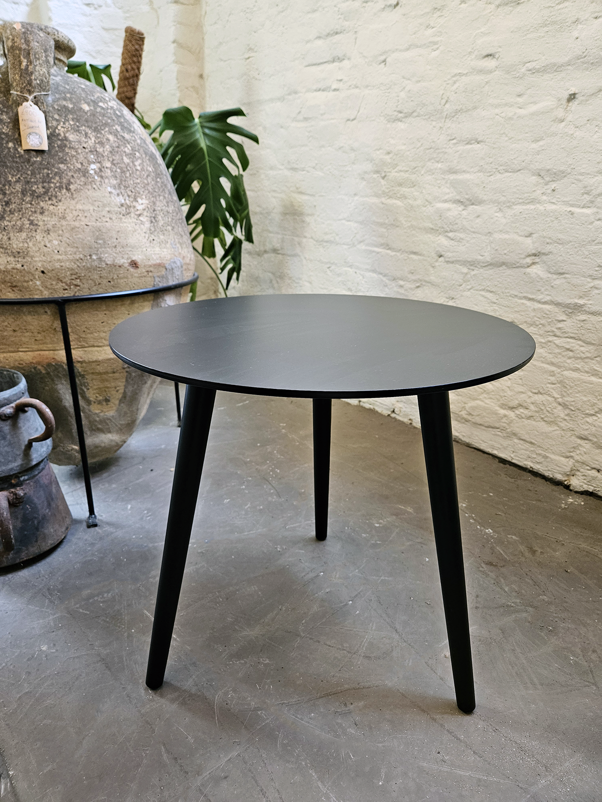 Tripod side table (taller)