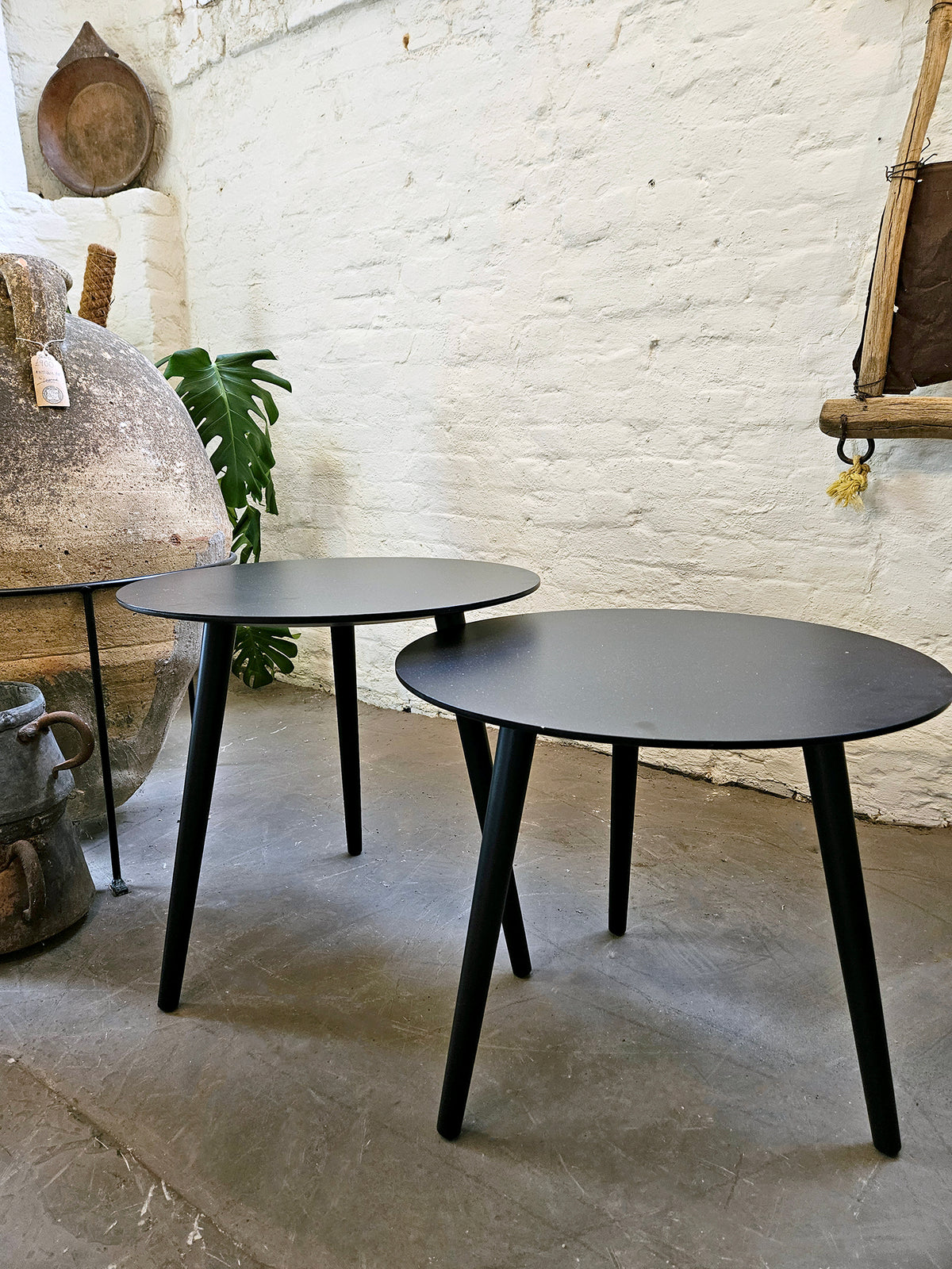 Tripod side table (shorter)
