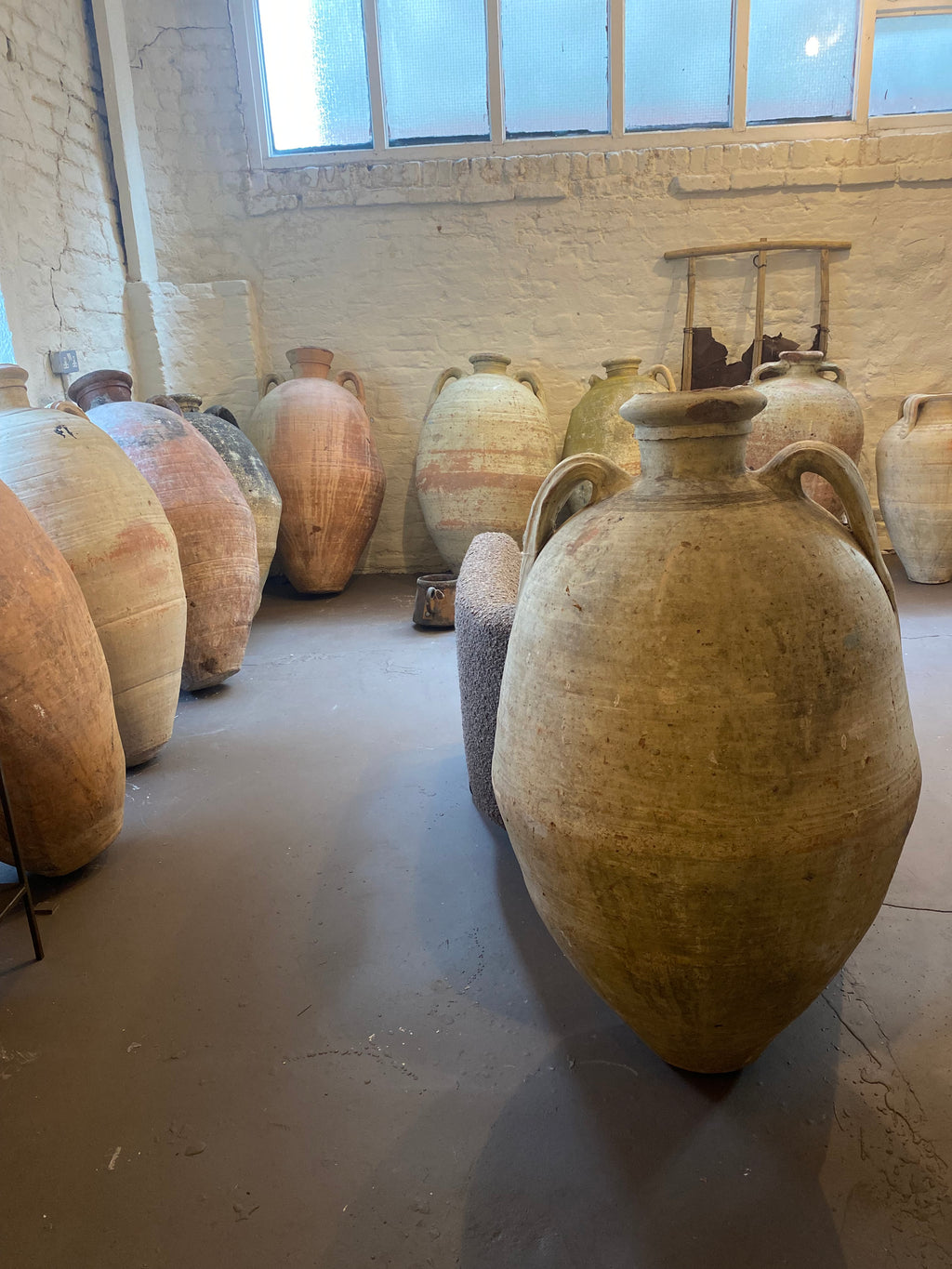 Luce – 19th Century Tunisian Olive Pot